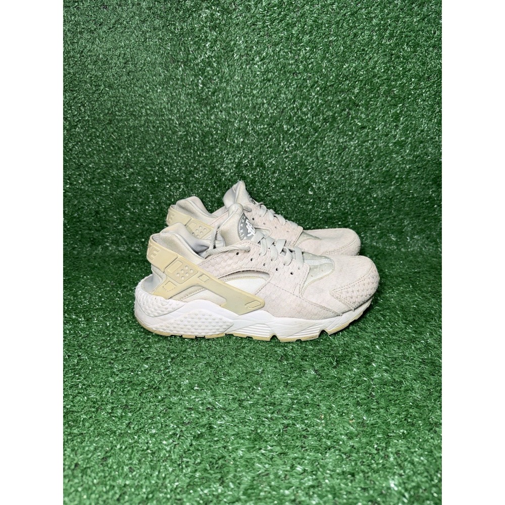 Nike‎ Air Huarache Womens Size 8 Pink Snakeskin Running Shoes Comfort Sneakers
